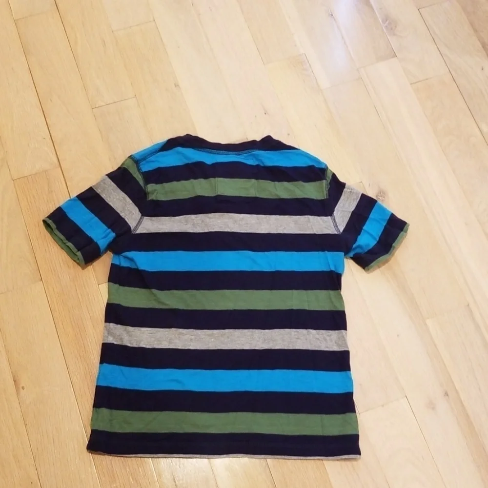 Urban Pipeline boy's T-shirt, size S